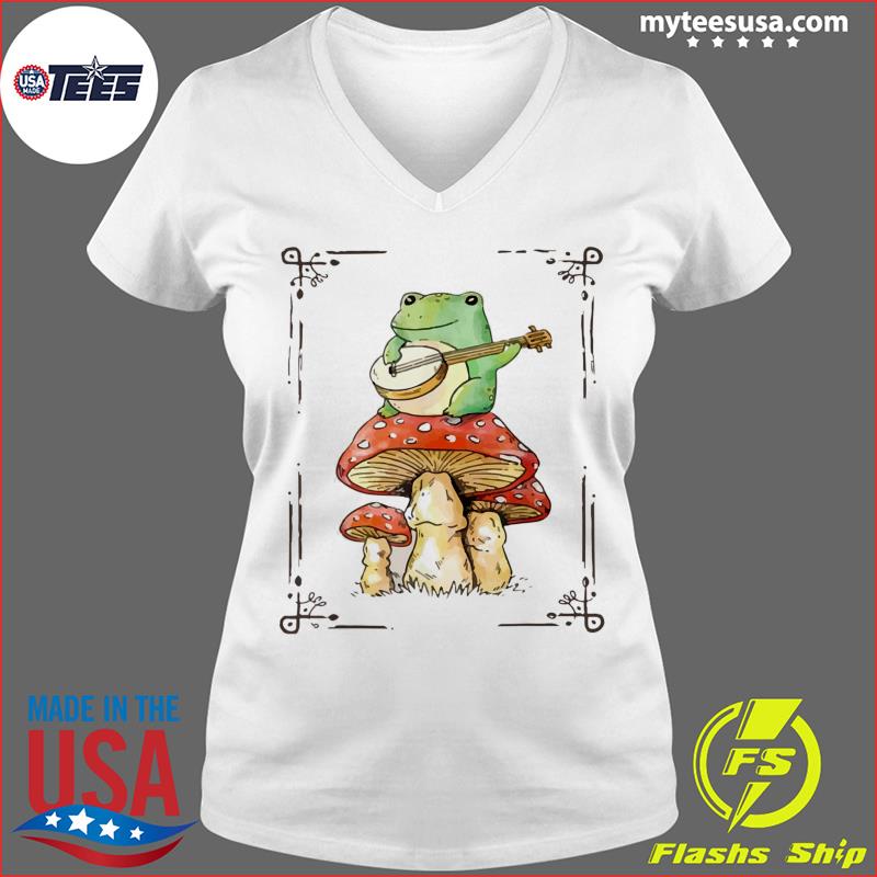 Cottagecore Aesthetic Frog Playing Banjo on Mushroom Cute TShirt