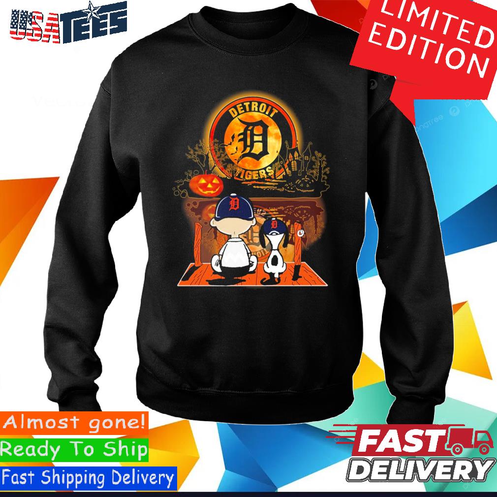 Detroit Tigers Peanuts Snoopy and Charlie Browns Watching Halloween Shirt,  hoodie, sweater and long sleeve