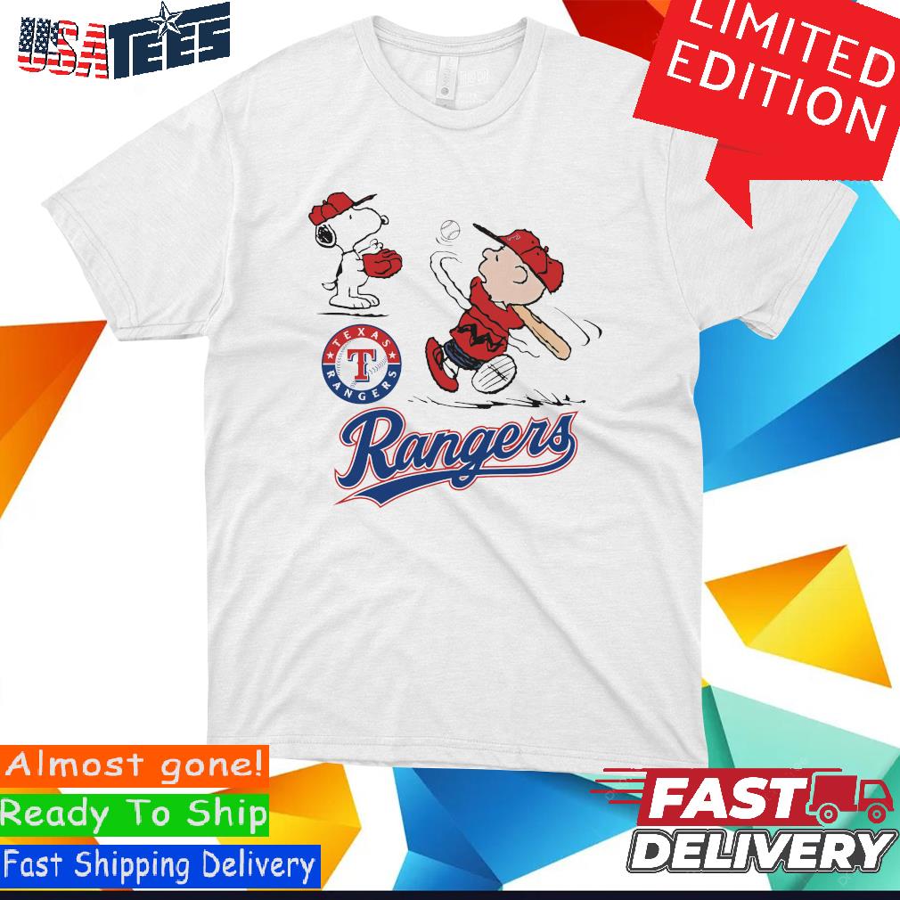 Snoopy and Charlie Brown playing baseball Texas Rangers shirt